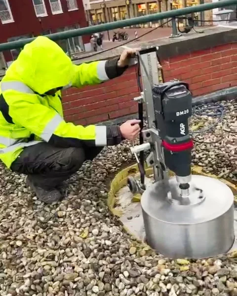 Praktijkbeeld bij Monoblock warmtepomp doorvoeren: veelgemaakte fouten, signalen en oplossingen